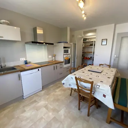 Maison De 5 A Avec Jardinet Et Garage, Proche Centre, 10 Couchages, Wifi - Fr-1-349-152 Nyaraló Lorient