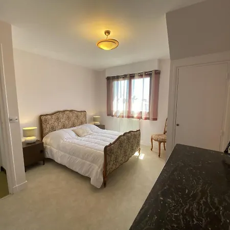 Maison De 5 A Avec Jardinet Et Garage, Proche Centre, 10 Couchages, Wifi - Fr-1-349-152 Holiday home