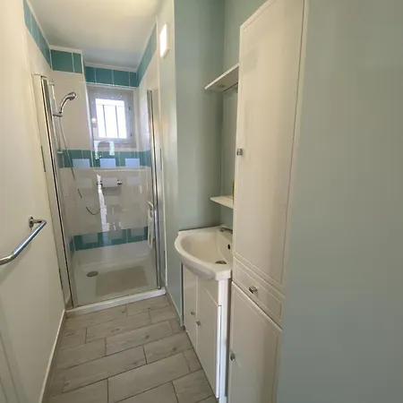 Maison De 5 A Avec Jardinet Et Garage, Proche Centre, 10 Couchages, Wifi - Fr-1-349-152 * Lorient